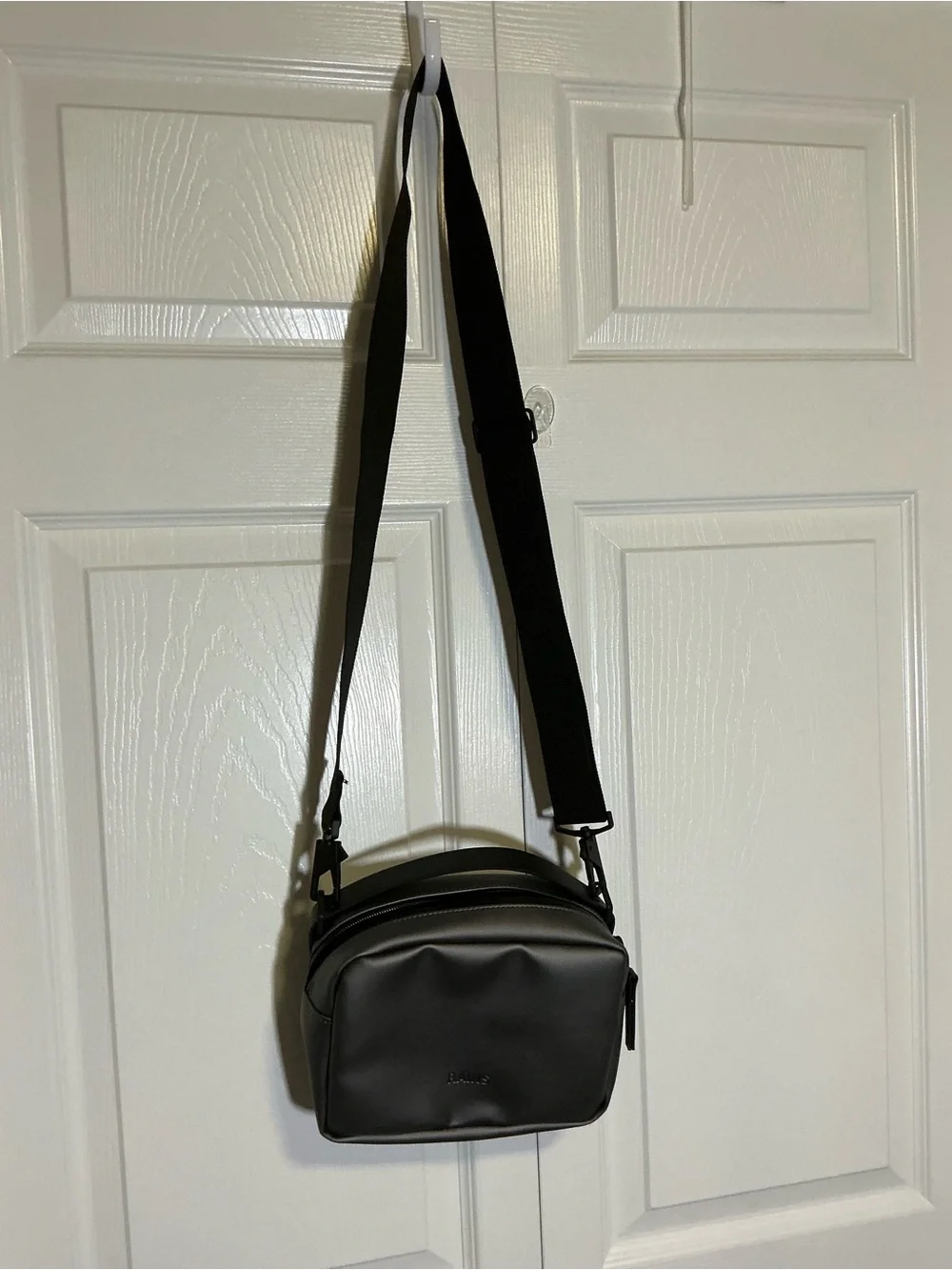 Rains waterproof unisex bag - Picture 2 of 7